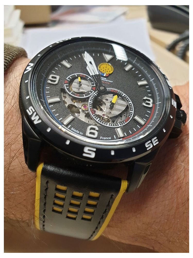 fossil gen 5 fiche technique