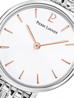 Zoom sur le cadran blanc de la montre femme Pierre Lannier, Nova 020K601