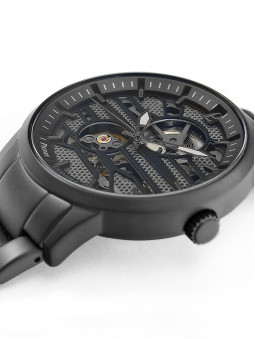 Boîtier de montre large et rond de 43 mm de diamètre de couleur noir mat marque Pierre Lannier