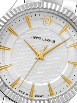 Montre élégante femme Pierre Lannier cadran couleur argent index dorés 017G621 - Style raffinée. Vue rapprochée